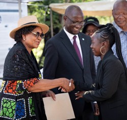 Graduation in Ngamo Farm with Zimbabwe Minister Linkwasha