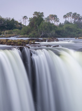 Natural wonder Victoria Falls tour Wilderness Toka Leya