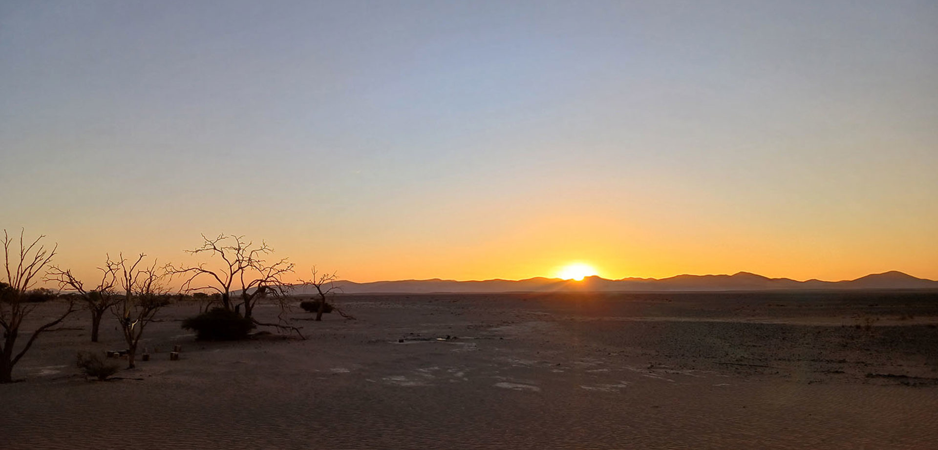 Sundowner set up Wilderness Little Kulala