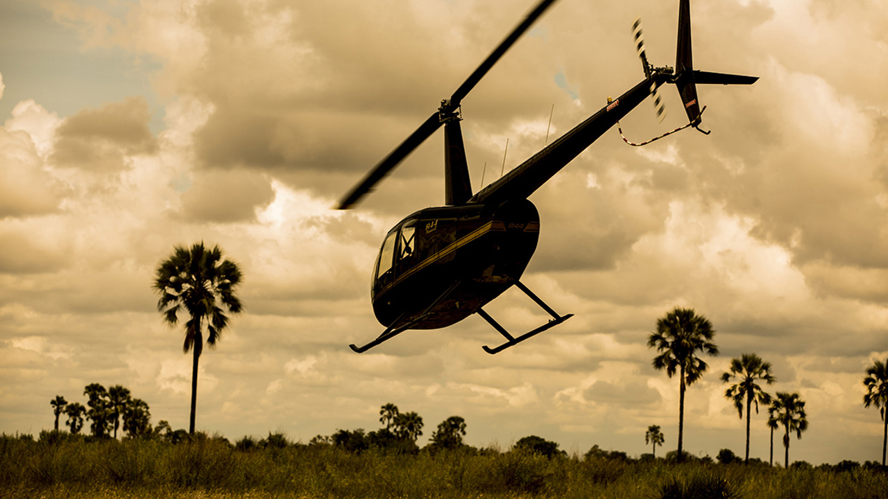 Wilderness Mombo Botswana Activities Heli