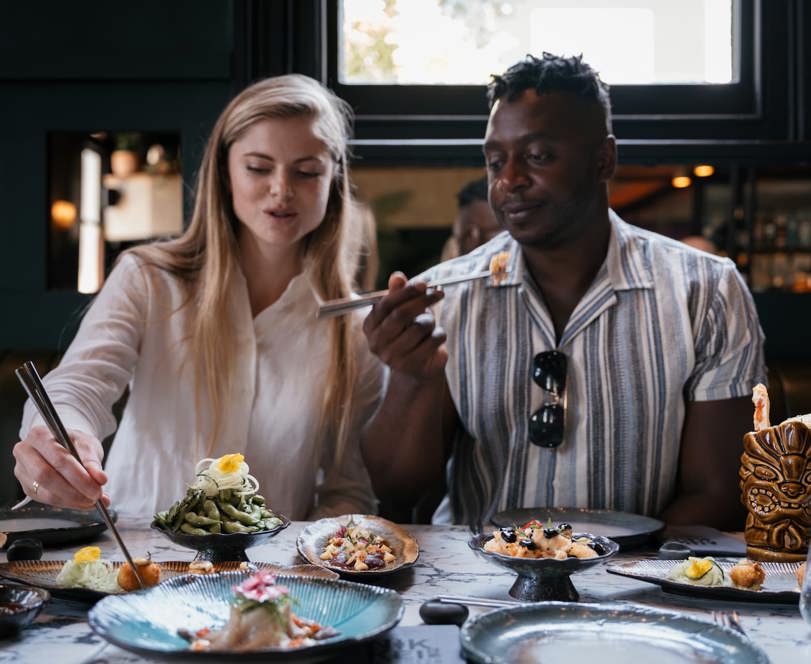 Couple dining in Cape Town with Wilderness Touring